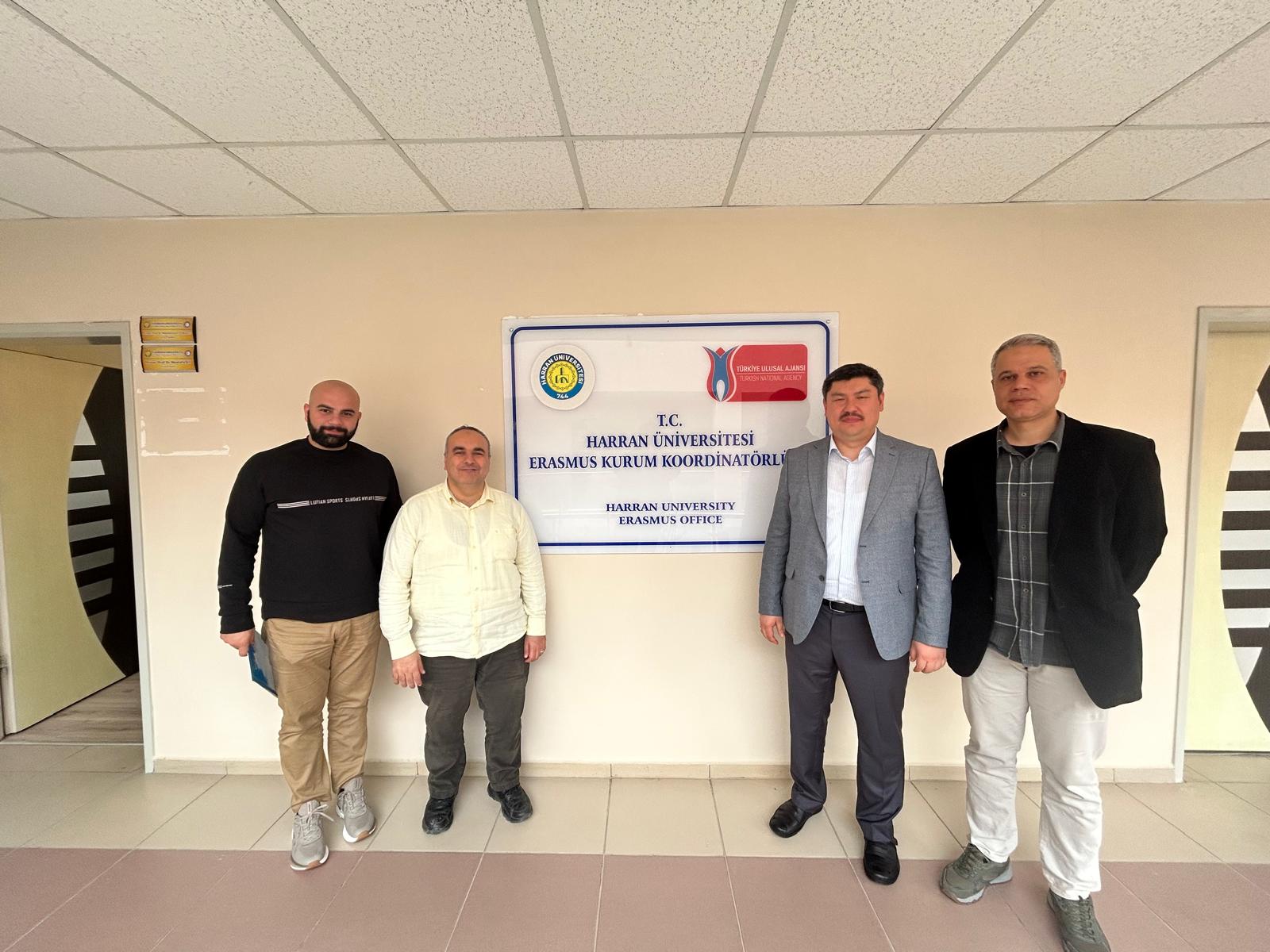 Harran Üniversitesi Erasmus Koordinatörlüğüne Önemli Ziyaret: Edinburgh Business School’dan Dr. Assylbek Nurgabdeshov Üniversitemizde